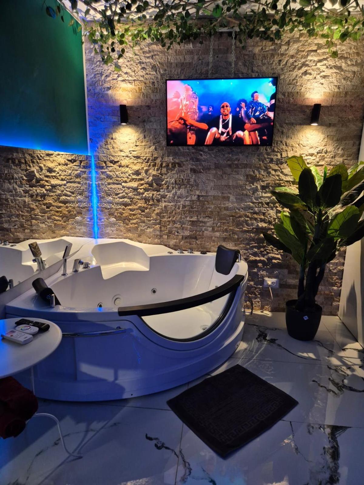 Afi Discret Jacuzzi Apartamento Bucareste Exterior foto